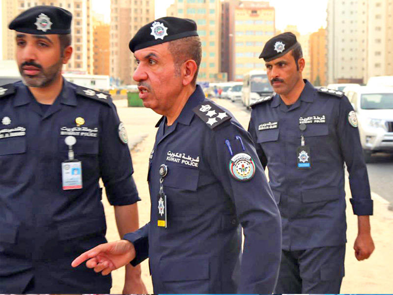 مساعد المدير العام للمرور لشؤون التعليم العميد الشيخ فواز الخالد مشرفاً على حملة المهبولة