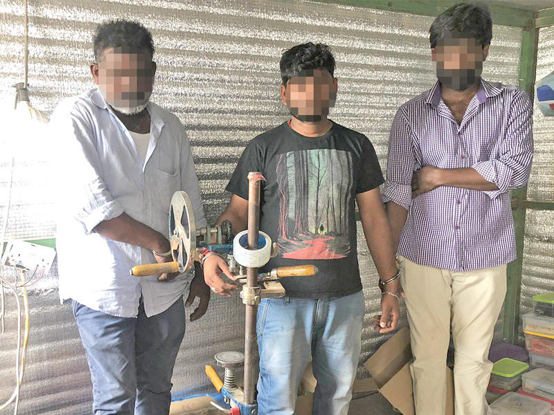 بعض مخالفي الإقامة 