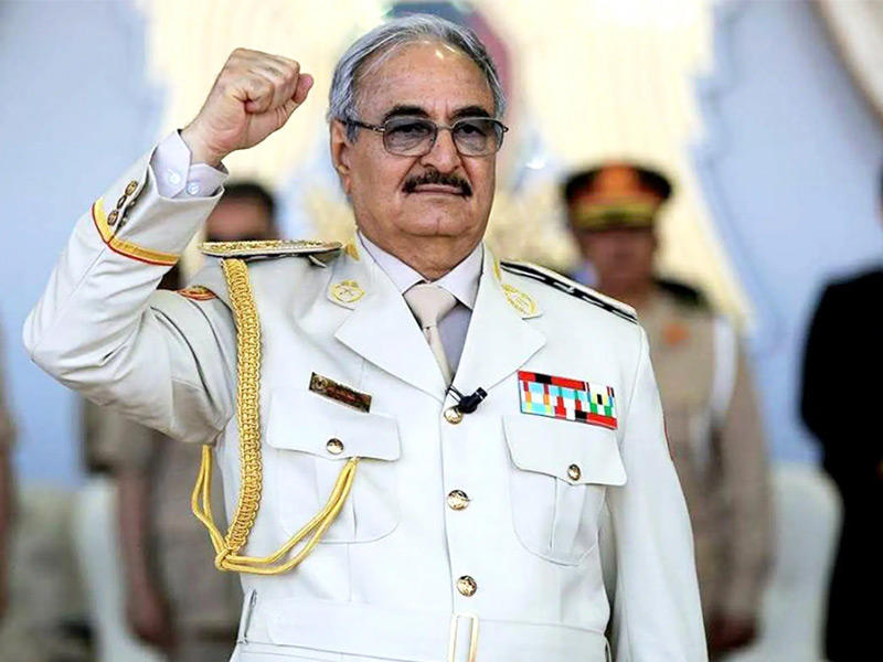   قائد القوات المسلحة الموالية خليفة حفتر tn