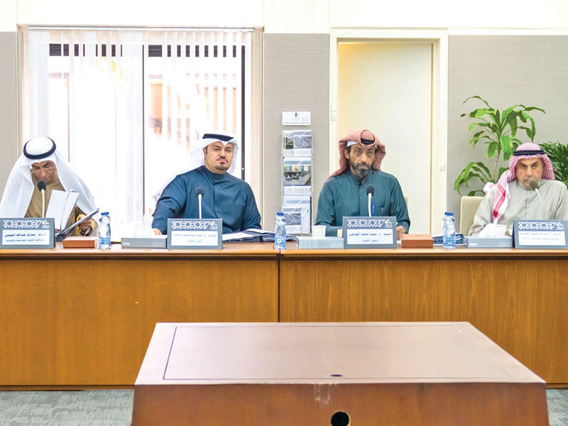 اجتماع سابق للجنة التشريعيةn