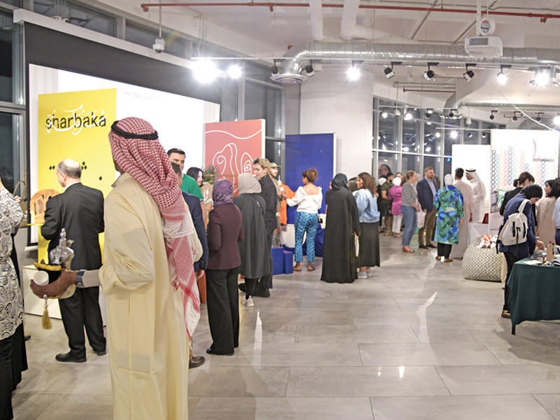  جانب من أجواء المعرض 