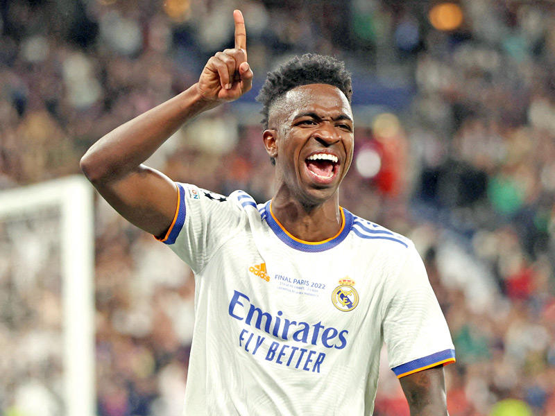  بطل نهائي دوري الأبطال فينيسيوس جونيور 