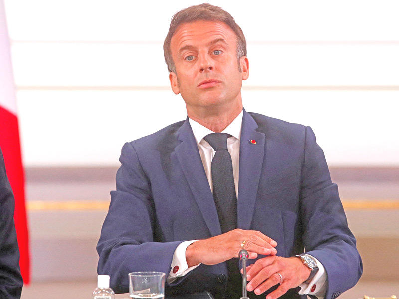  الرئيس الفرنسي إيمانويل ماكرون