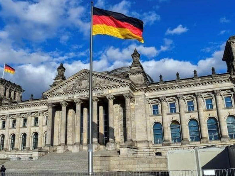 مبنى البرلمان الألماني