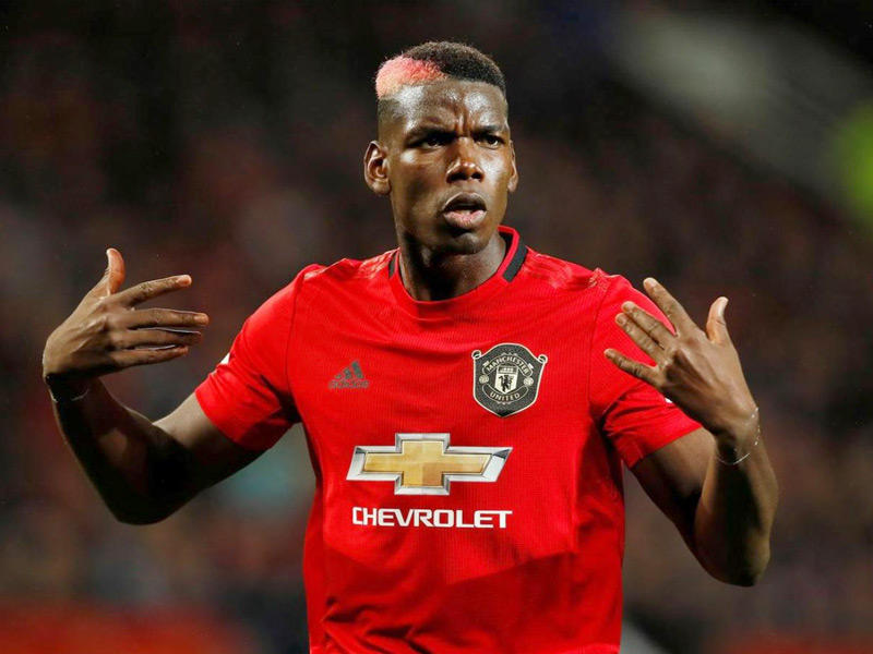 الفرنسي بول بوغبا لاعب مانشستر يونايتد