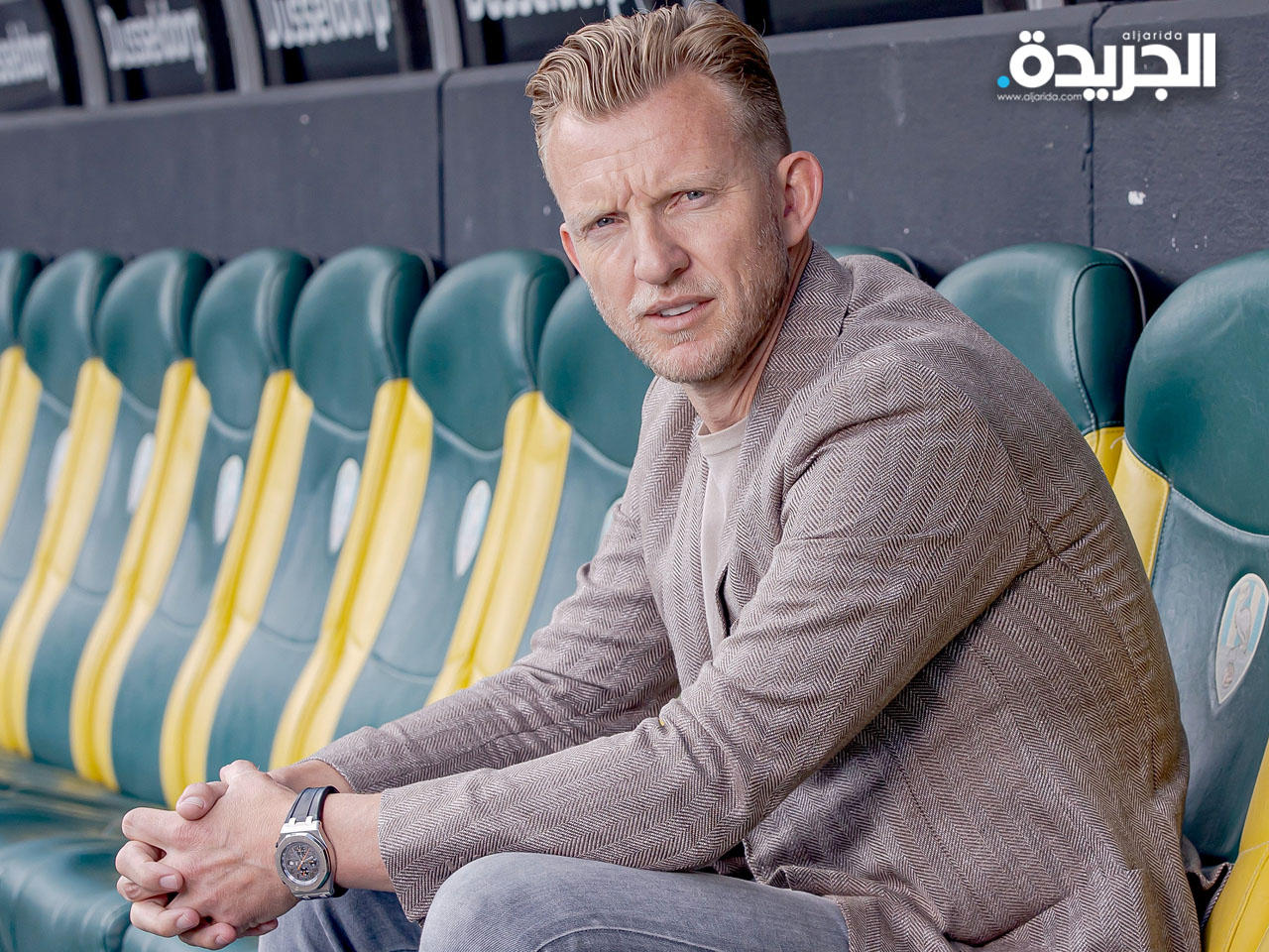 ديرك كاوت مدرباً لفريق أدو دين هاخ