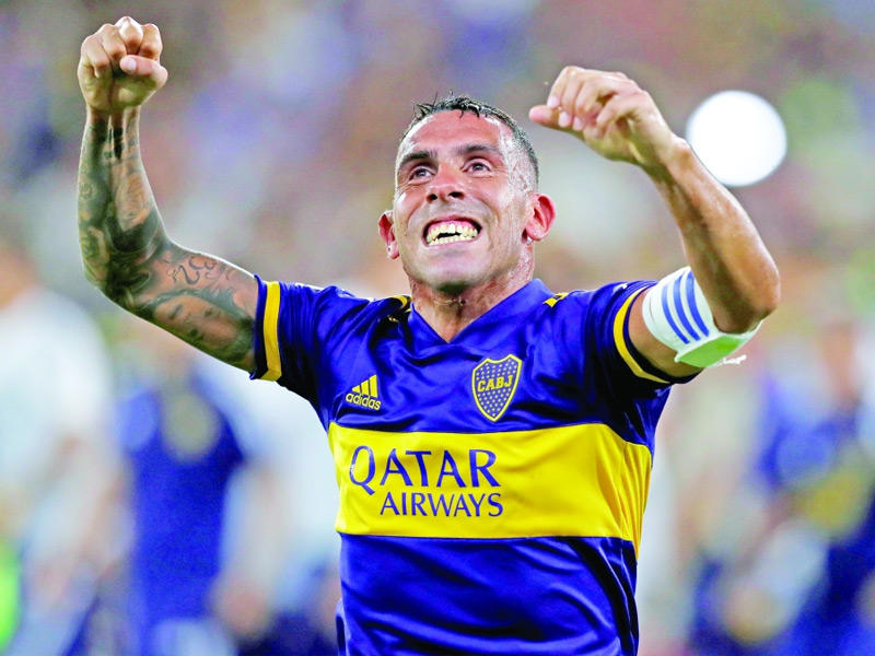  كارلوس تيفيز