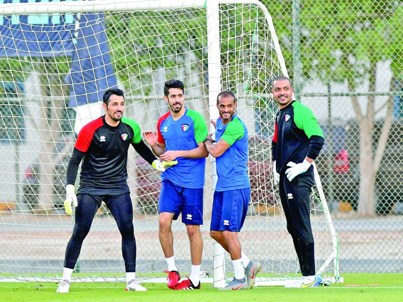 جانب من تدريب الأزرق الأخير في أبوظبي