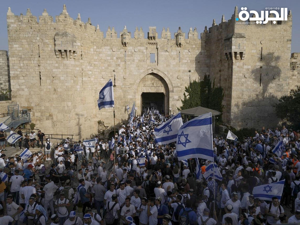مستوطنون يقتحمون المسجد الأقصى