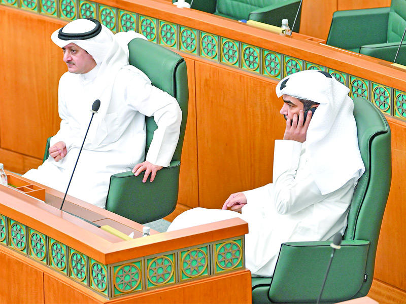  النائب فارس العتيبي في جلسة سابقة