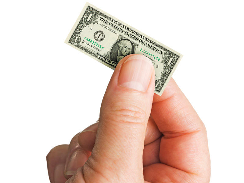 تشديد السياسات النقدية إلى تآكل القوة الشرائية