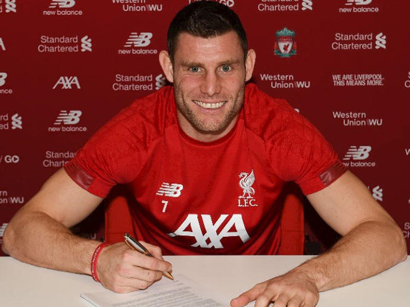  لاعب الوسط المخضرم جيمس ميلنر