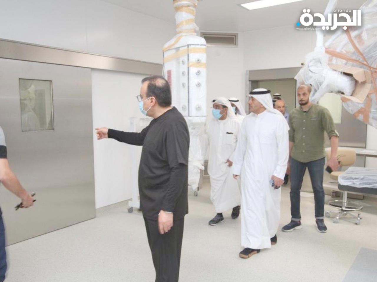 السعيد والموسى خلال تفقد مشروع مستشفى الفروانية الجديد