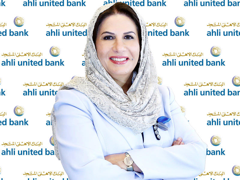  الرئيسة التنفيذية لـ «الأهلي المتحد» جهاد الحميضي