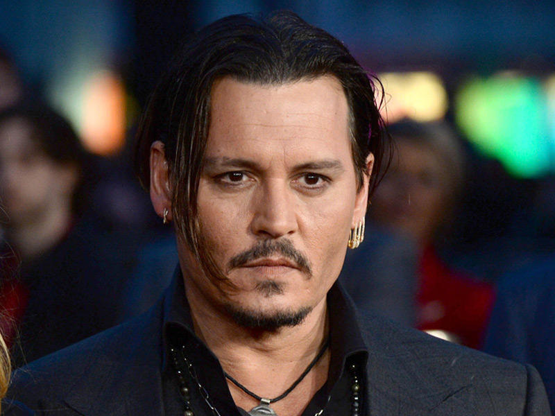 النجم جوني ديب