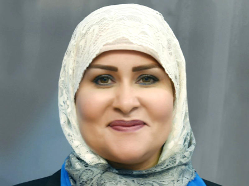  مديرة العلاقات العامة والإعلام في وزارة النفط الشيخة تماضر خالد الأحمد