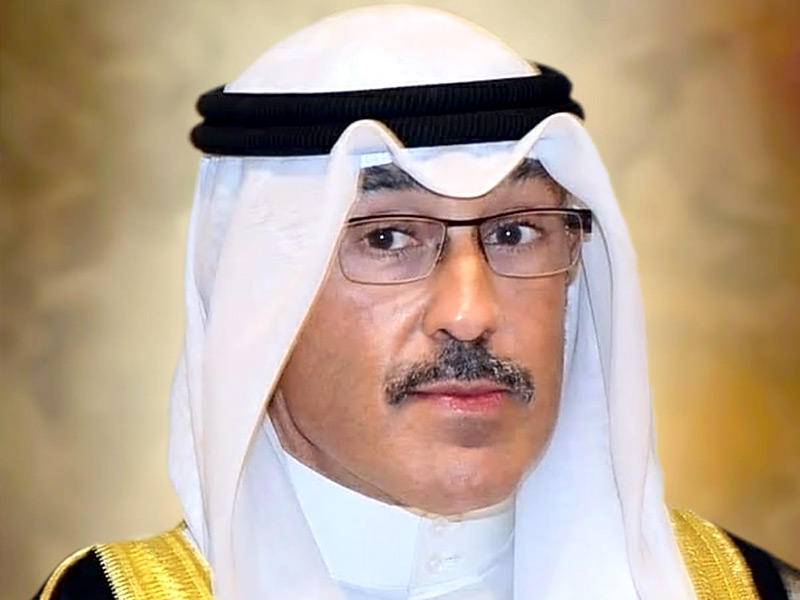 محافظ الأحمدي الشيخ فواز الخالد