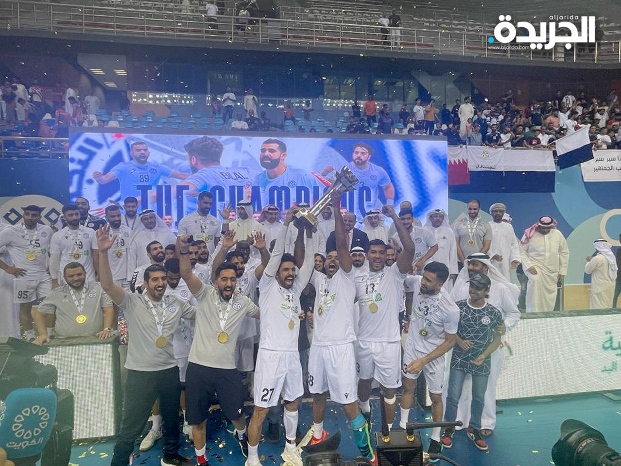 تتويج النجمة البحريني بلقب البطولة