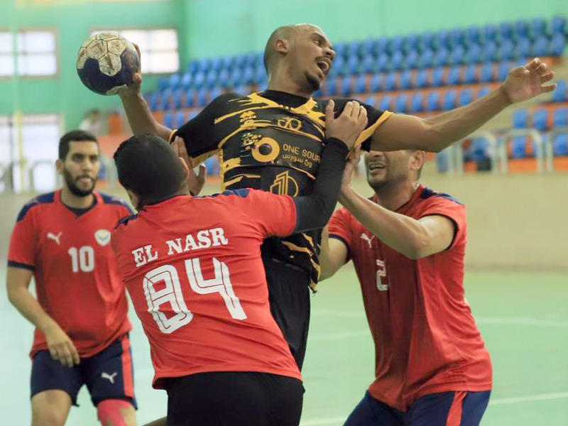 جانب من مباراة القادسية والنصر