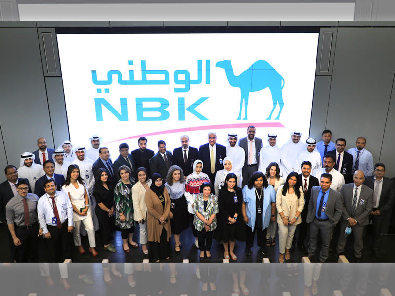 لقطة جماعية لفريق «الوطني»