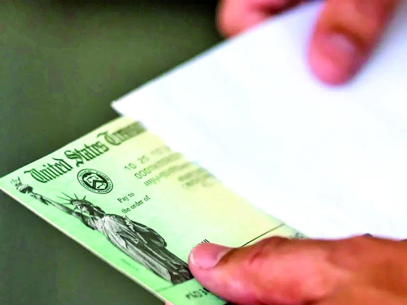   أسواق الأسهم تواصل خسائرها