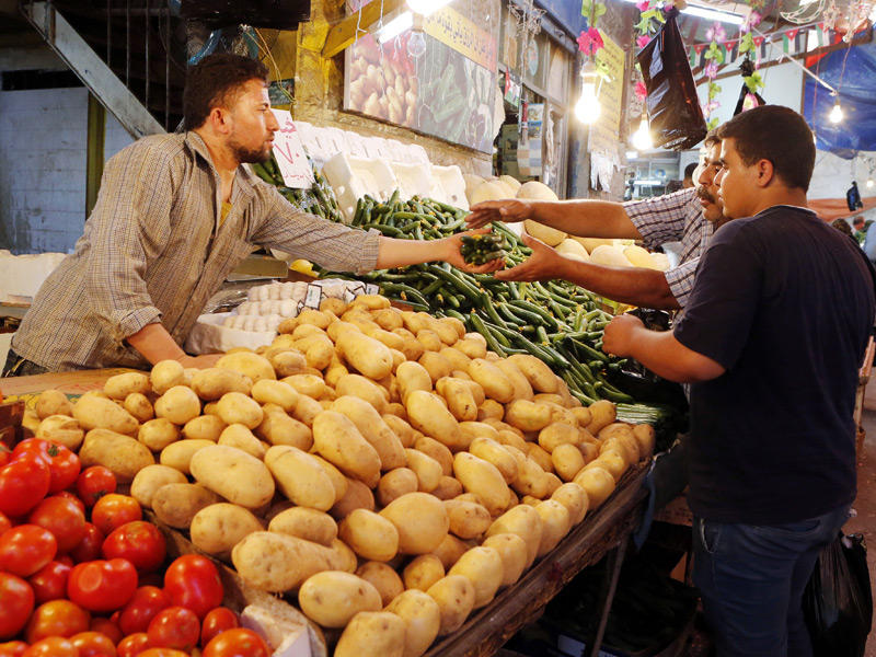 أسواق المواد الغذائية تشتعل