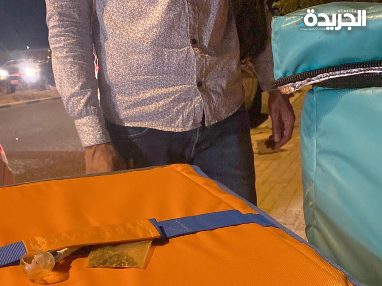 عامل التوصيل مع المضبوطات