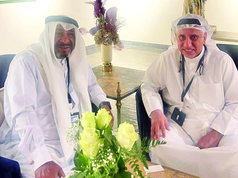 الفنانان التشكيليان وليد سراب وسعود الفرج 