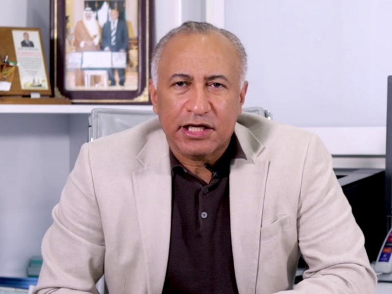 استشاري الأشعة التداخلية الأستاذ في كلية الطب بجامعة الكويت البروفيسور طارق سنان