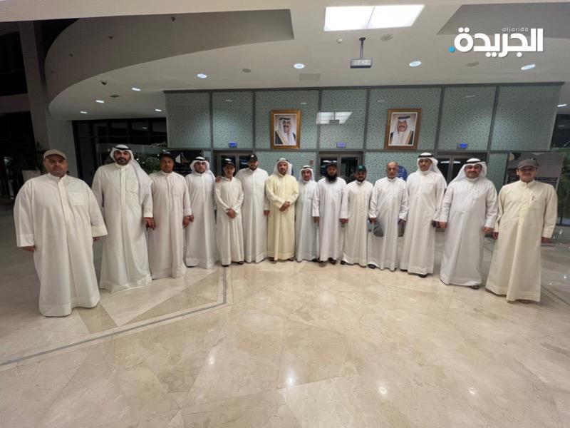 النواب المعتصمون