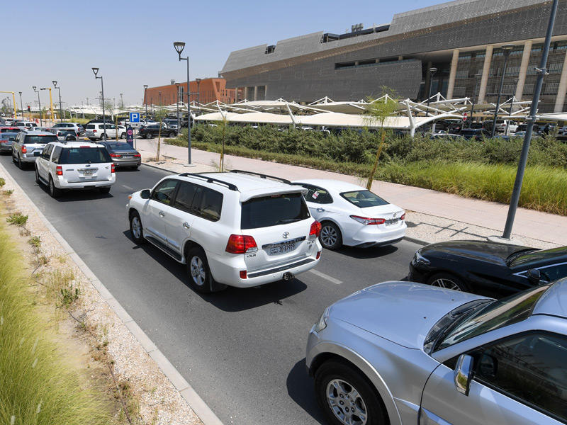 جانب من الازدحام المروري في موقع «الشدادية» (تصوير عبدالله الخلف)