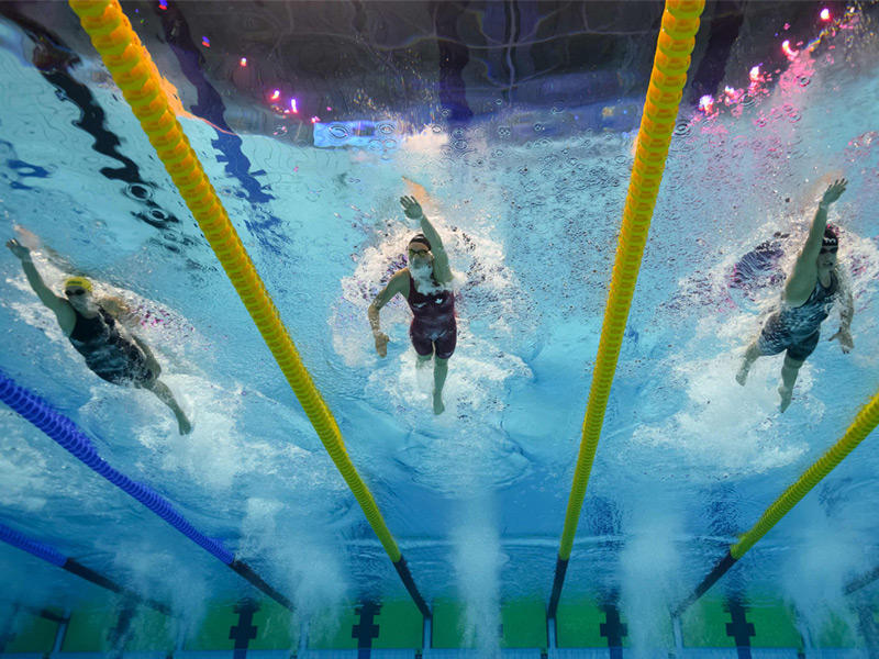 جانب من منافسات سباق 400م سيدات