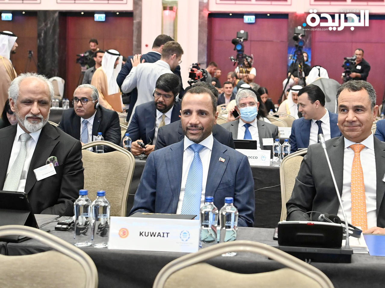 الغانم مشاركاً في المؤتمر