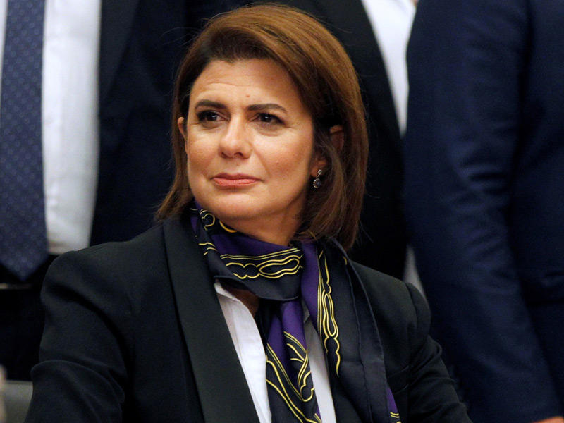 الوزيرة اللبنانية السابقة ريا الحسن