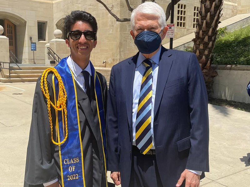 رئيس جامعة UCLA  البروفسور جين بلوك ومشاري الراشد