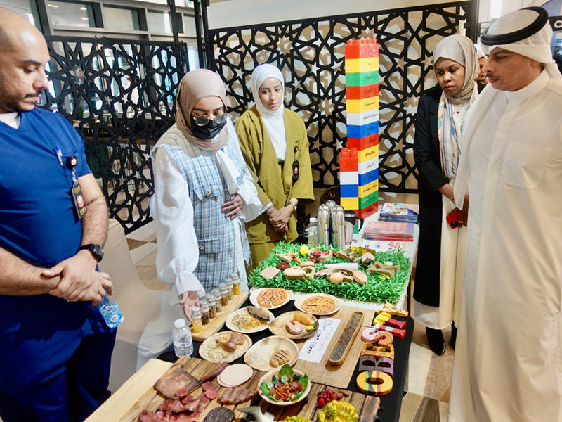  القائم بأعمال عميد الكلية د. أحمد اللافي خلال الفعالية