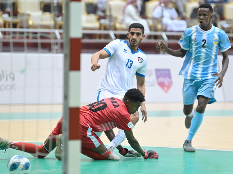 جانب من مباراة الكويت والصومال