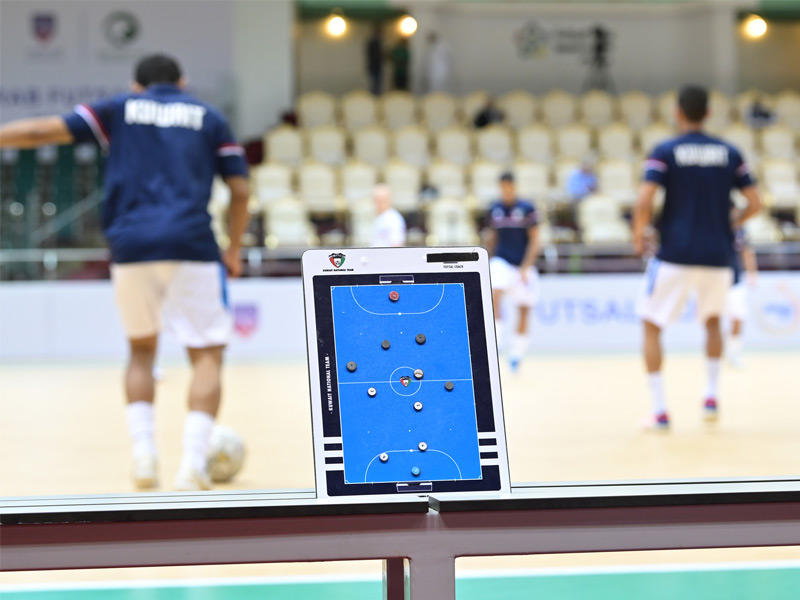 أسلوب المدربين يحسم الموقف