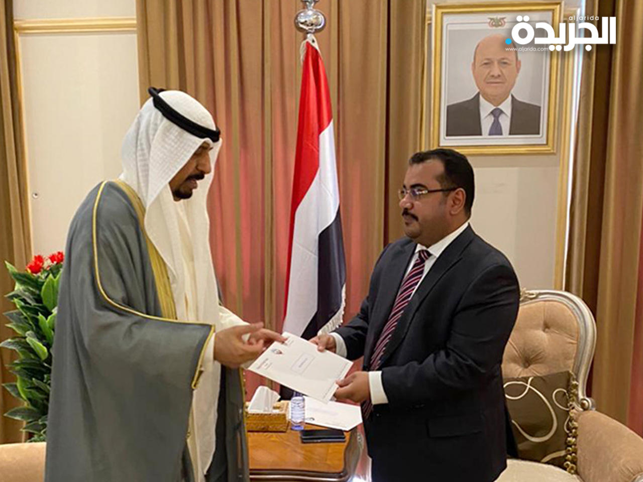  سفير دولة الكويت لدى السعودية الشيخ علي الخالد ووكيل وزارة الخارجية للجمهورية اليمنية السفير أوسان العود
