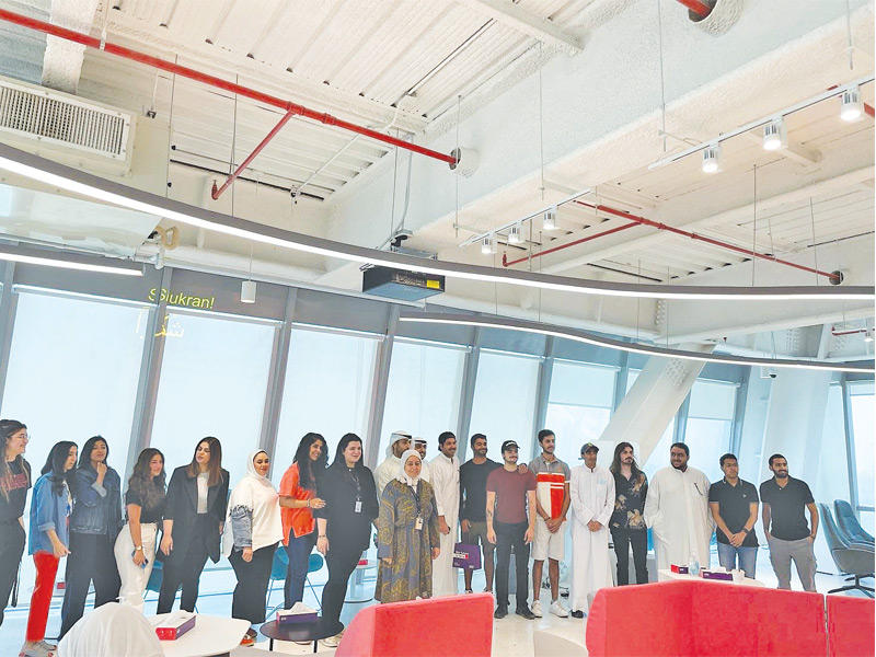 جانب من الزيارة 