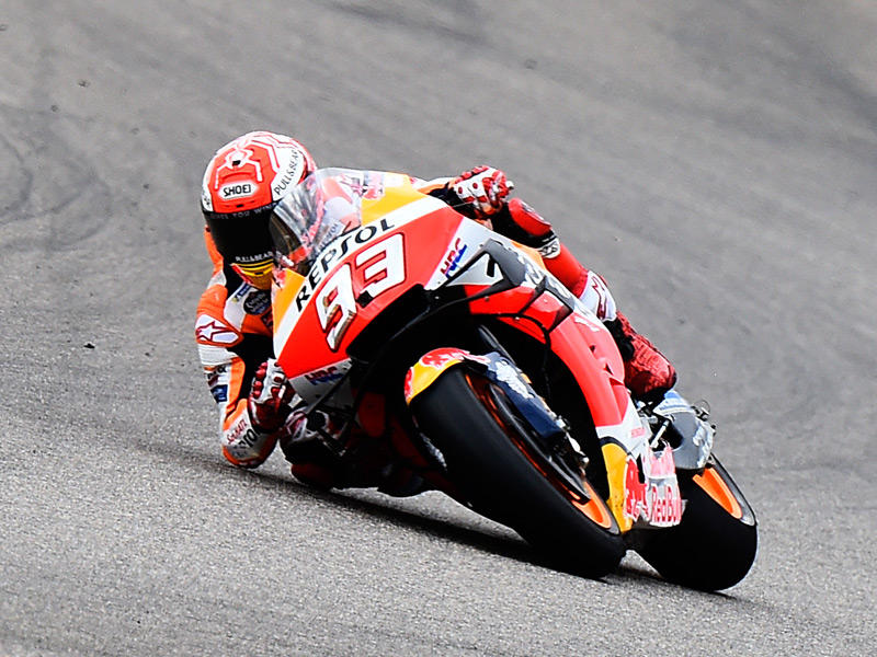 متسابق الدراجات النارية أليكس ماركيس