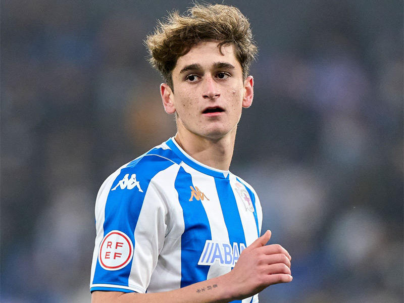 اللاعب  نويل لوبيز