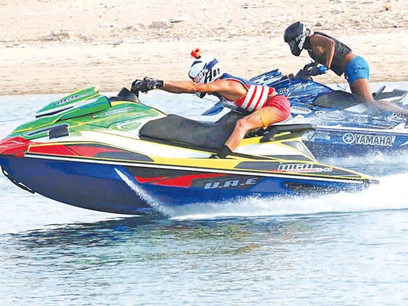 بطولة الخليج للدراجات المائية