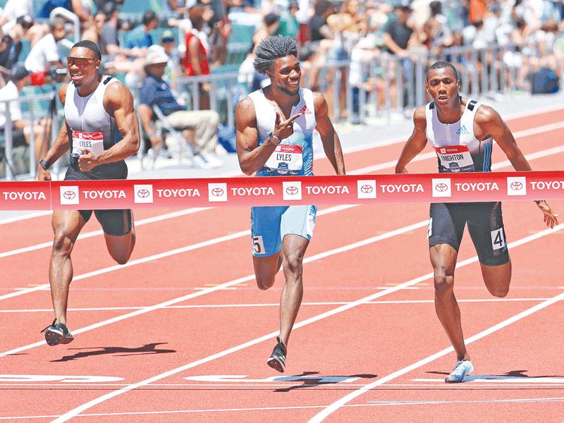 جانب من سباق 200م