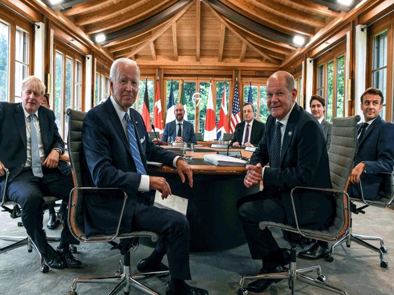 صورة جماعية بقمة مجموعة السبع