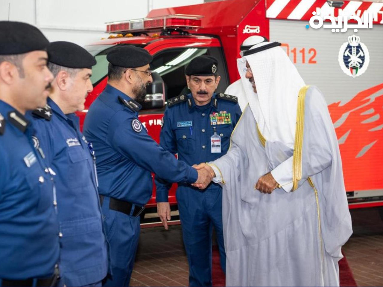 النائب الأول لرئيس مجلس الوزراء وزير الداخلية الفريق أول م. الشيخ أحمد النواف خلال تفقده قطاع الشؤون الهندسية في قوة الإطفاء العام