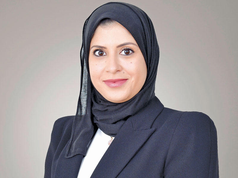  مدير أول إدارة البطاقات سارة الملا