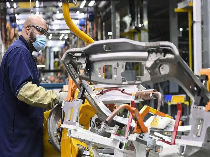  قطاع السيارات الكهربائية