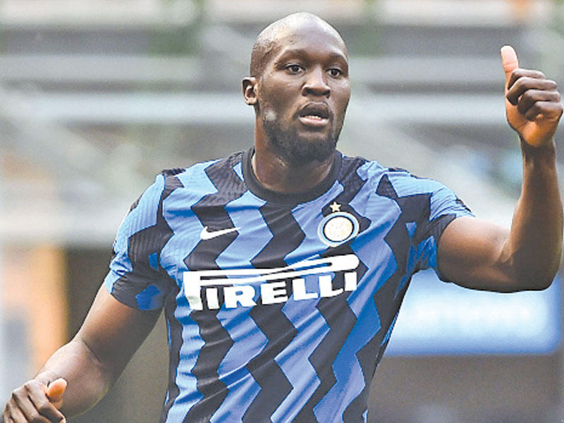 اللاعب  روميلو لوكاكو