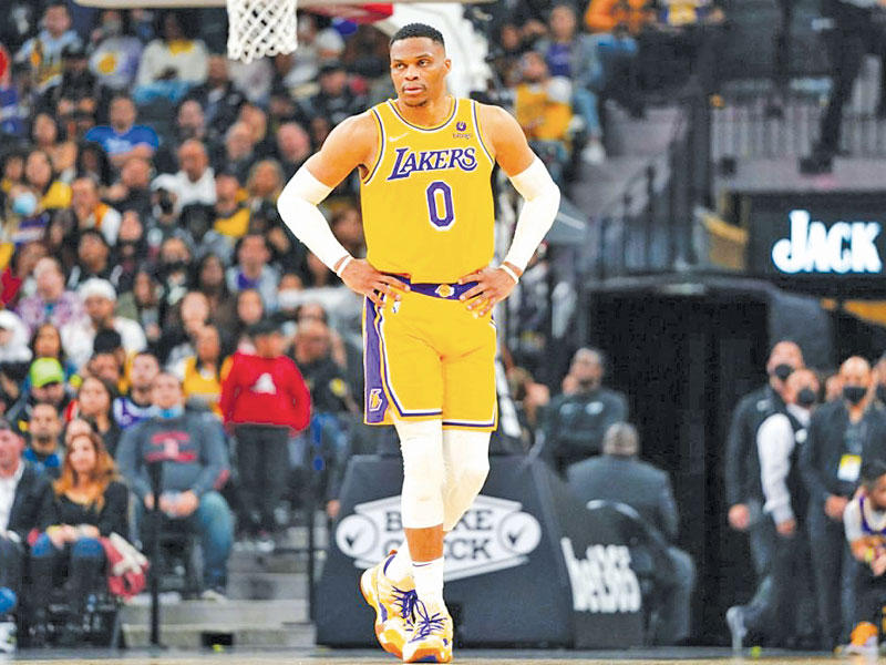  نجم لوس أنجلس ليكرز راسل ويستبروك